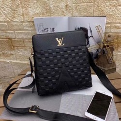 2024SS Outstanding Breathability LOUIS VUITTON Shoulder Bag