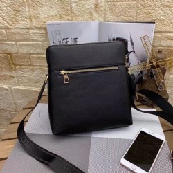 2024SS Outstanding Breathability LOUIS VUITTON Shoulder Bag