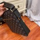 2024SS Colors are also trendy LOUIS VUITTON Shoulder bag 2024SS Colors are also trendy LOUIS VUITTON Shoulder bag