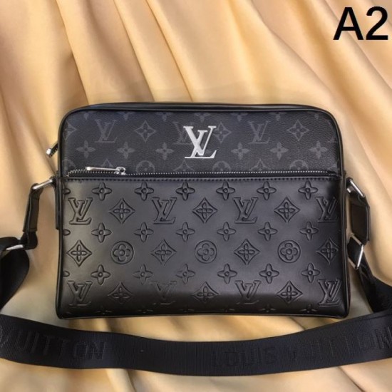 2024SS Attractive New LOUIS VUITTON Shoulder Bag 2024SS Attractive New LOUIS VUITTON Shoulder Bag