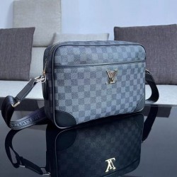 2024SS Latest Item LOUIS VUITTON Shoulder Bag