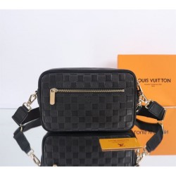 2024SS Sophisticated Design LOUIS VUITTON Shoulder Bag