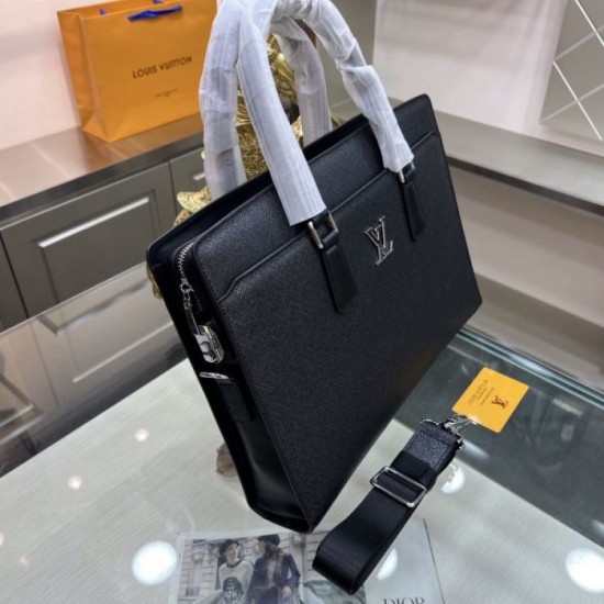 2024SS Lowest price popular item LOUIS VUITTON Louis Vuitton briefcase 2024SS Lowest price popular item LOUIS VUITTON Louis Vuitton briefcase
