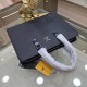 2024FW Briefcase LOUIS VUITTON New items are sold out one after another 2024FW Briefcase LOUIS VUITTON New items are sold out one after another