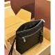 2024FW Clutch Bag LOUIS VUITTON Japan Limited Model 2024FW Clutch Bag LOUIS VUITTON Japan Limited Model