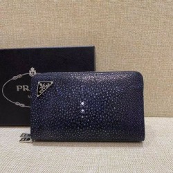 2024SS Dress with a beautiful impression PRADA clutch bag