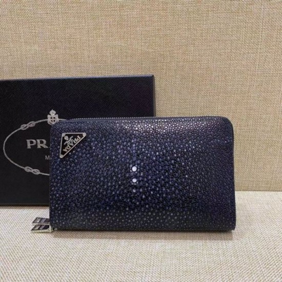 2024SS Dress with a beautiful impression PRADA clutch bag 2024SS Dress with a beautiful impression PRADA clutch bag