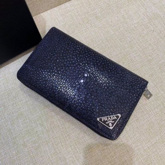 2024SS Dress with a beautiful impression PRADA clutch bag 2024SS Dress with a beautiful impression PRADA clutch bag
