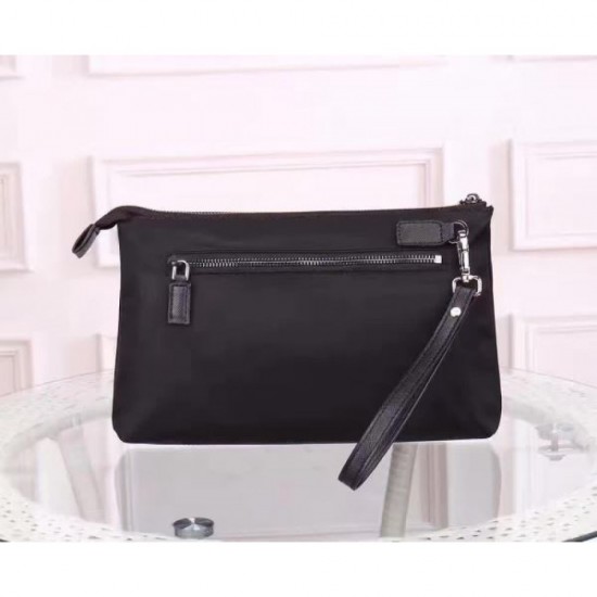 2024SS fashion sense is skyrocketing! PRADA clutch bag 2024SS fashion sense is skyrocketing! PRADA clutch bag
