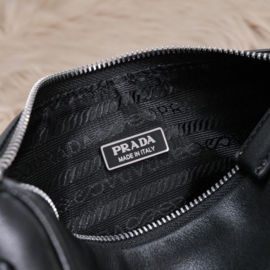 2024SS Casual Outfit PRADA Shoulder Bag 2024SS Casual Outfit PRADA Shoulder Bag
