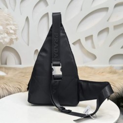 2024SS Minimum 1 week Not released in Japan PRADA Prada chest bag