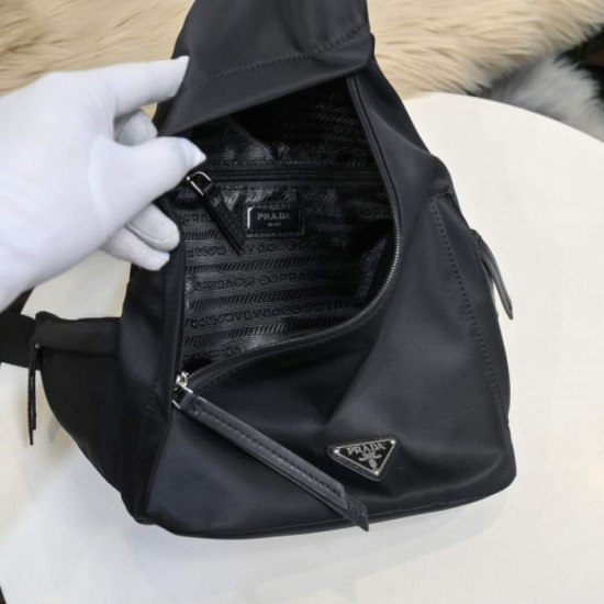 2024SS Minimum 1 week Not released in Japan PRADA Prada chest bag 2024SS Minimum 1 week Not released in Japan PRADA Prada chest bag
