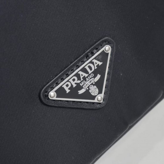 2024SS Minimum 1 week Not released in Japan PRADA Prada chest bag 2024SS Minimum 1 week Not released in Japan PRADA Prada chest bag