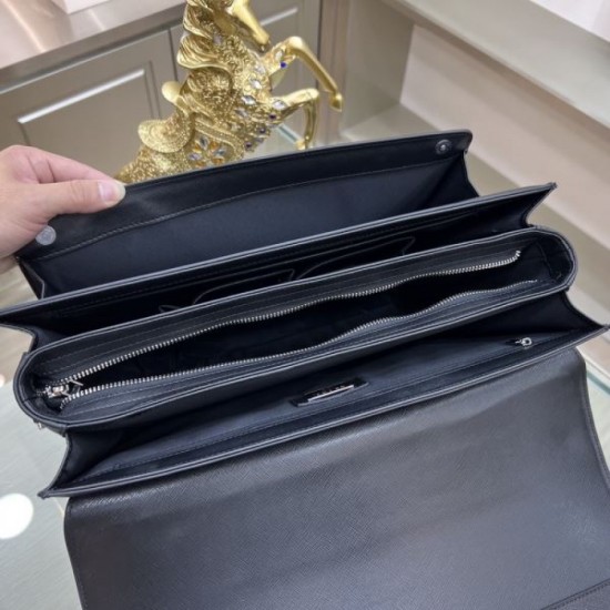2024FW Briefcase PRADA Prada Hot Spot Domestic Sold Out Limited Quantity 2024FW Briefcase PRADA Prada Hot Spot Domestic Sold Out Limited Quantity