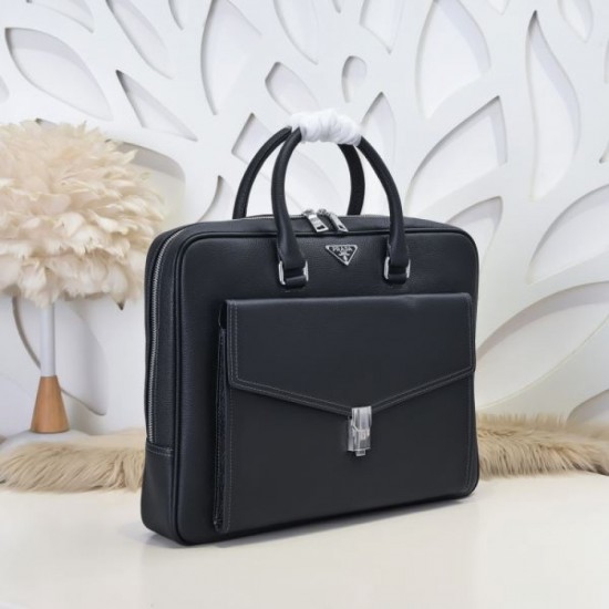 2024FW Briefcase PRADA Prada Rare! Limited to stores that carry it 2024FW Briefcase PRADA Prada Rare! Limited to stores that carry it