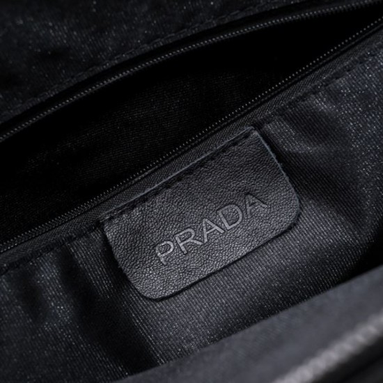 2024FW Briefcase PRADA A new product that is extremely popular 2024FW Briefcase PRADA A new product that is extremely popular