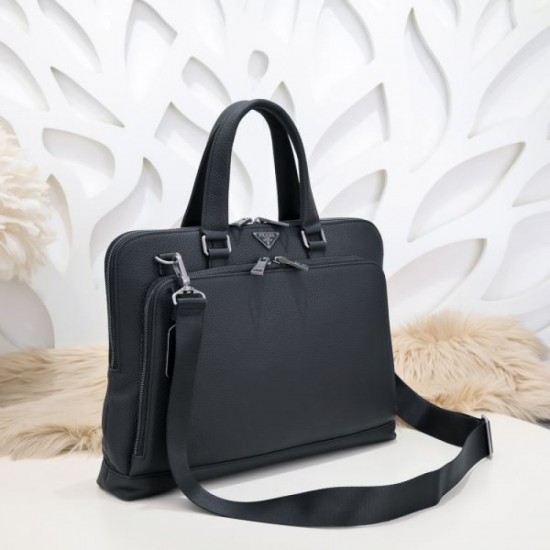 2024FW Briefcase PRADA Prada has a strong presence every season 2024FW Briefcase PRADA Prada has a strong presence every season