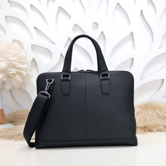2024FW Briefcase PRADA Prada has a strong presence every season 2024FW Briefcase PRADA Prada has a strong presence every season