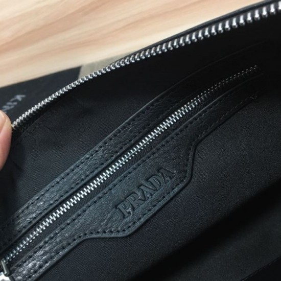 2024FW Clutch bag PRADA Prada Highly fashion sensitive 2024FW Clutch bag PRADA Prada Highly fashion sensitive