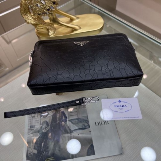 2024FW Clutch bag PRADA Tops to watch this fall/winter 2024FW Clutch bag PRADA Tops to watch this fall/winter