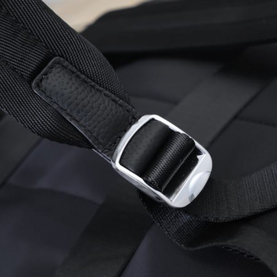 2024FW Backpack PRADA A must-have item for fall 2024FW Backpack PRADA A must-have item for fall