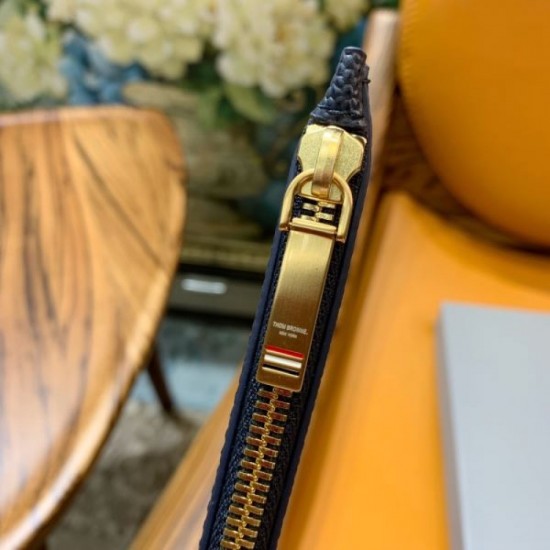 2024SS Standard Design THOM BROWNE Clutch Bag 2024SS Standard Design THOM BROWNE Clutch Bag