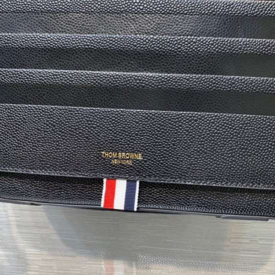 2024SS HOT Quality Assurance THOM BROWNE Shoulder Bag 2024SS HOT Quality Assurance THOM BROWNE Shoulder Bag