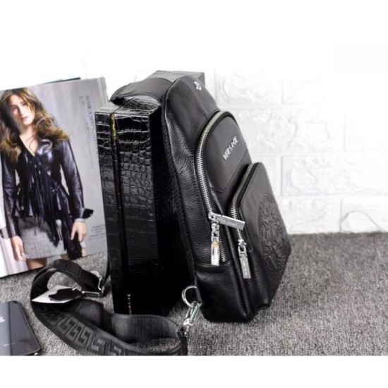2024SS overseas advance release! VERSACE Versace chest bag 2024SS overseas advance release! VERSACE Versace chest bag