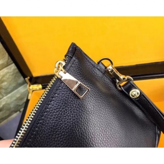 2024FW clutch bag VERSACE Versace new product ☆ inevitable to be sold out 2024FW clutch bag VERSACE Versace new product ☆ inevitable to be sold out
