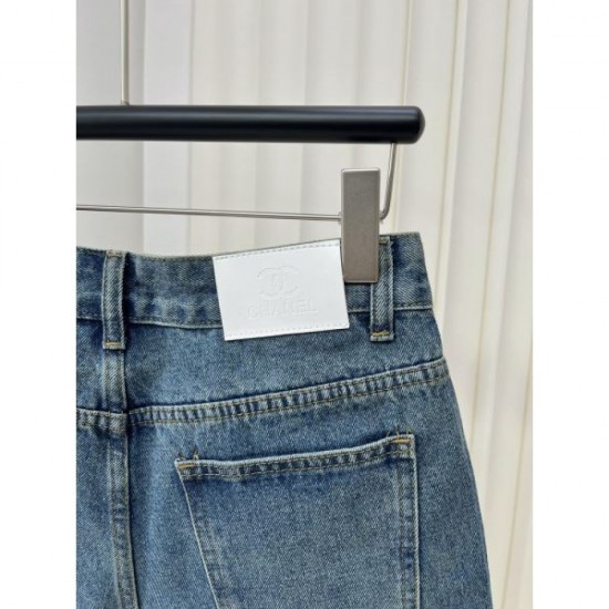 2024SS Denim Pants CHANEL A must-buy for adults this spring/summer 2024SS Denim Pants CHANEL A must-buy for adults this spring/summer