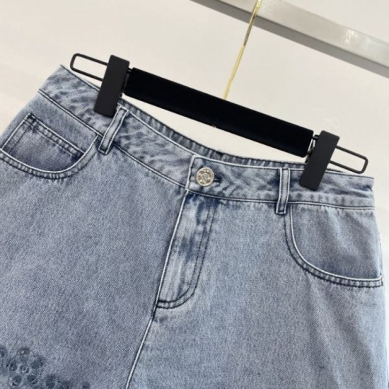 2024SS Denim Pants CHANEL Chanel Rare! Limited to stores that carry it 2024SS Denim Pants CHANEL Chanel Rare! Limited to stores that carry it