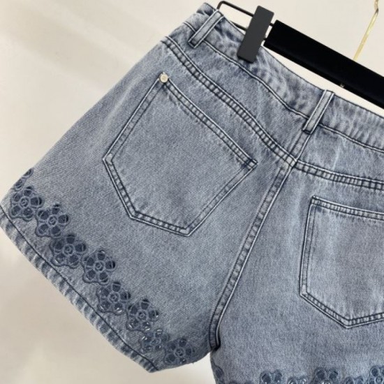 2024SS Denim Pants CHANEL Chanel Rare! Limited to stores that carry it 2024SS Denim Pants CHANEL Chanel Rare! Limited to stores that carry it