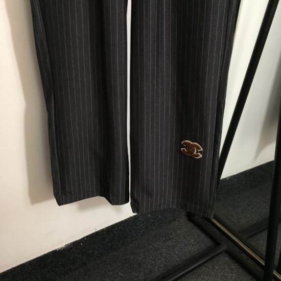 CHANEL Suit pants 2024FW Gives the impression of a fashionable expert CHANEL Suit pants 2024FW Gives the impression of a fashionable expert