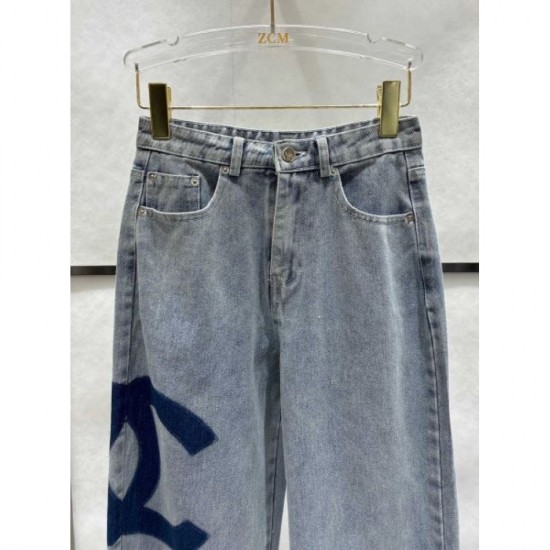 CHANEL Jeans 2024FW Eye-catching design is distinctive CHANEL Jeans 2024FW Eye-catching design is distinctive