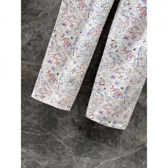 CHANEL Jeans 2024FW Popular tops this fall/winter CHANEL Jeans 2024FW Popular tops this fall/winter
