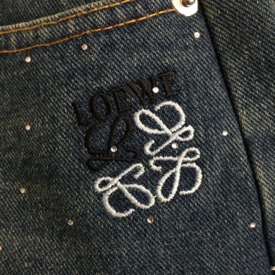 2024SS Straight Jeans LOEWE Check out the trends of the season 2024SS Straight Jeans LOEWE Check out the trends of the season