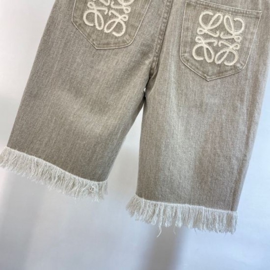 2024SS Denim Pants LOEWE Looks youthful and energetic 2024SS Denim Pants LOEWE Looks youthful and energetic