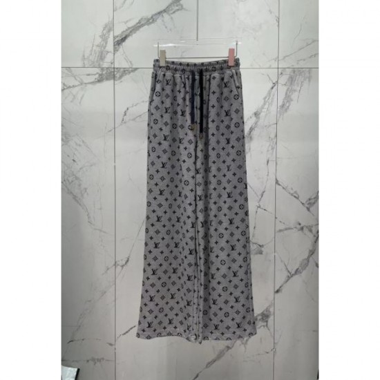 LOUIS VUITTON Casual Pants 2024FW Popular items back in stock! LOUIS VUITTON Casual Pants 2024FW Popular items back in stock!