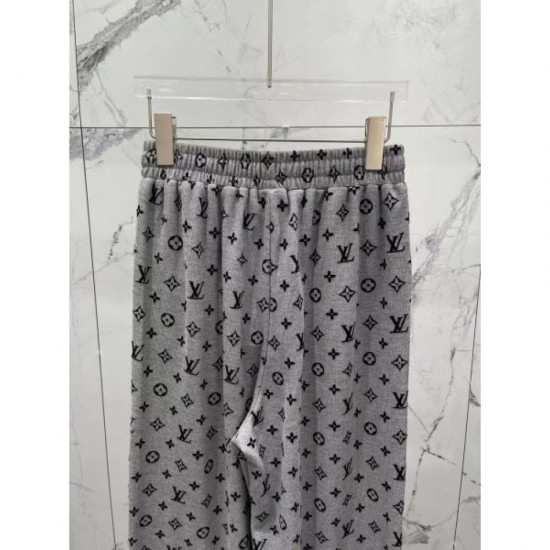 LOUIS VUITTON Casual Pants 2024FW Popular items back in stock! LOUIS VUITTON Casual Pants 2024FW Popular items back in stock!