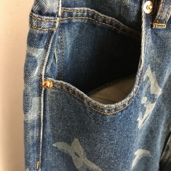 LOUIS VUITTON Jeans 2024FW Popular colors now in stock! LOUIS VUITTON Jeans 2024FW Popular colors now in stock!