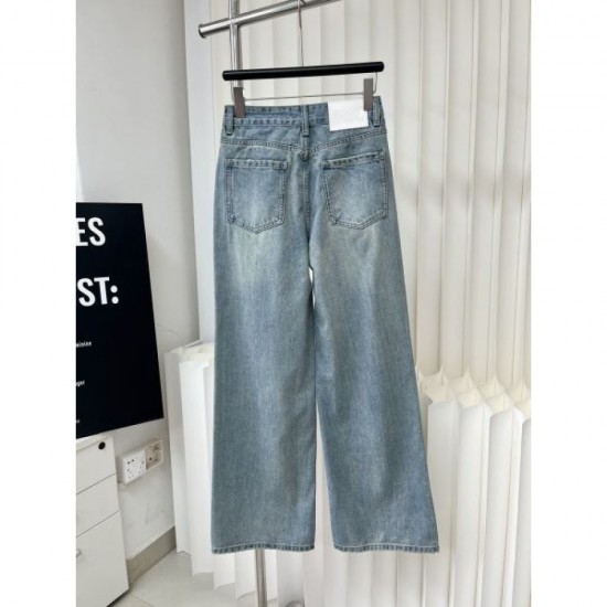 2024SS Jeans MIU MIU Falling in love with the new Miu Miu at first sight 2024SS Jeans MIU MIU Falling in love with the new Miu Miu at first sight