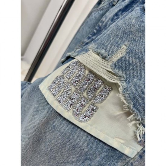 2024SS Jeans MIU MIU Falling in love with the new Miu Miu at first sight 2024SS Jeans MIU MIU Falling in love with the new Miu Miu at first sight