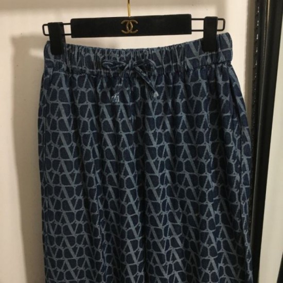 VALENTINO Wide pants 2024FW Trending items VALENTINO Wide pants 2024FW Trending items