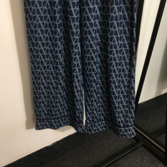 VALENTINO Wide pants 2024FW Trending items VALENTINO Wide pants 2024FW Trending items