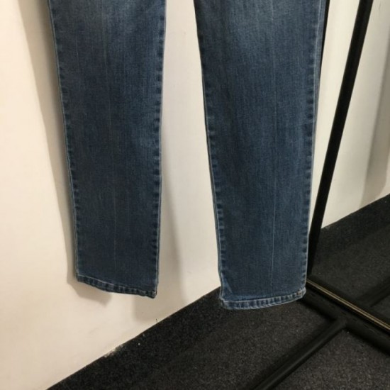 VERSACE Versace jeans 2024FW limited quantity miraculous arrival VERSACE Versace jeans 2024FW limited quantity miraculous arrival