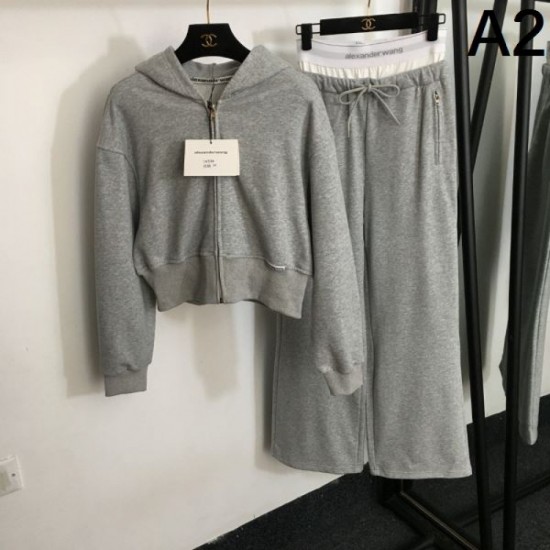 2024SS Top and bottom set ALEXANDER WANG Adult-like atmosphere 2024SS Top and bottom set ALEXANDER WANG Adult-like atmosphere