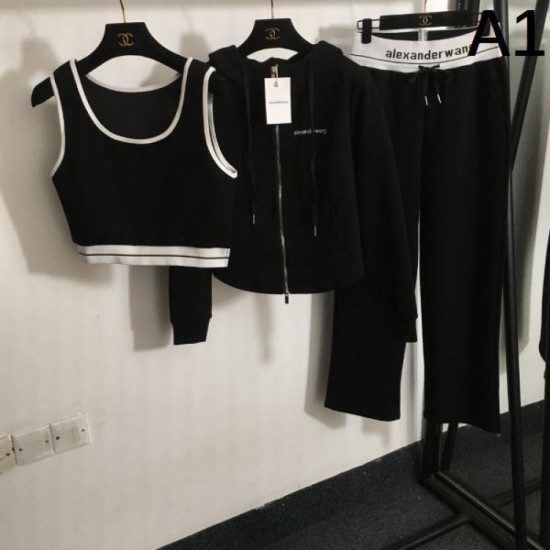 ALEXANDER WANG Alexander Wang Sports Suit 2024FW Happy to be back in stock ALEXANDER WANG Alexander Wang Sports Suit 2024FW Happy to be back in stock