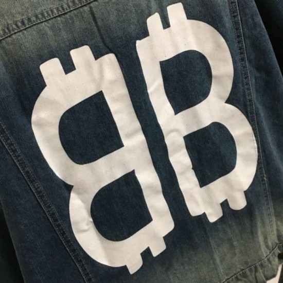 2024SS denim coat BALENCIAGA Both are popular 2024SS denim coat BALENCIAGA Both are popular