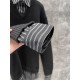 BALENCIAGA Sweater 2024FW Trendy and featured brands BALENCIAGA Sweater 2024FW Trendy and featured brands