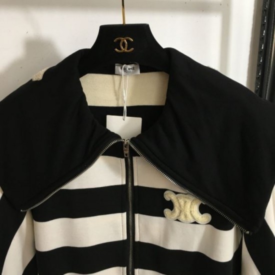 CELINE Celine coat 2024FW Popular item in magazines and the city CELINE Celine coat 2024FW Popular item in magazines and the city